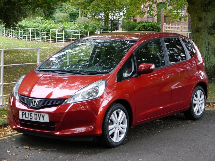 View HONDA JAZZ I-VTEC ES PLUS