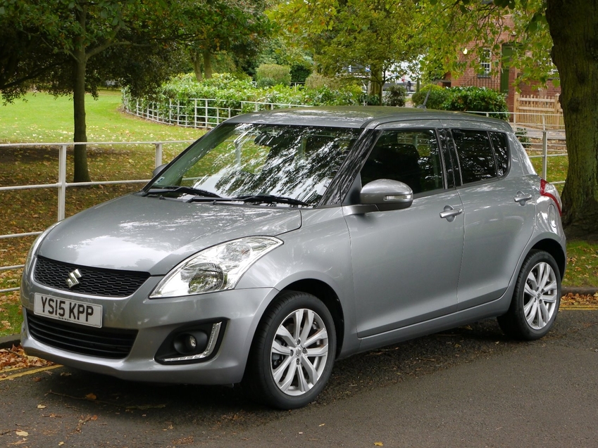 View SUZUKI SWIFT SZ4