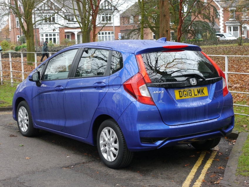 View HONDA JAZZ I-VTEC SE