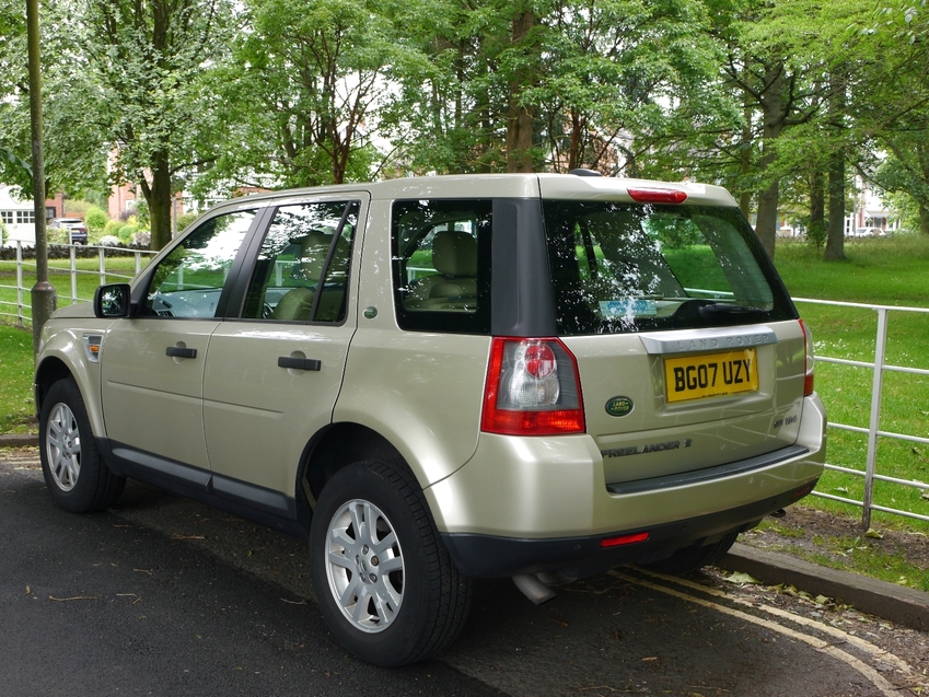 View LAND ROVER FREELANDER Td4 161 SE