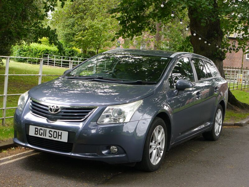 View TOYOTA AVENSIS VALVEMATIC TR