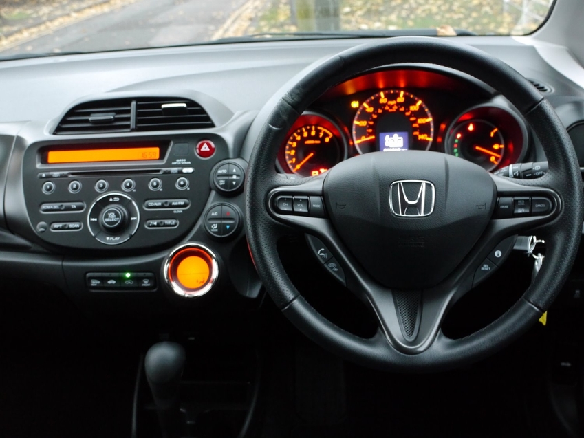 HONDA JAZZ