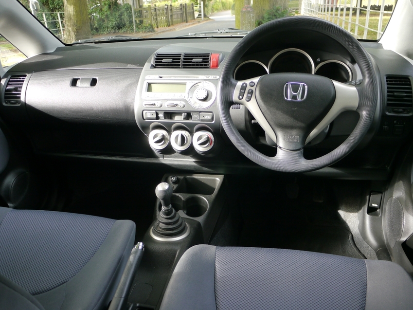 HONDA JAZZ